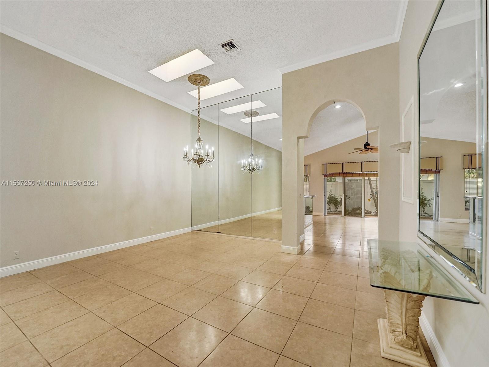 7665 NW 61st Ave # 7665