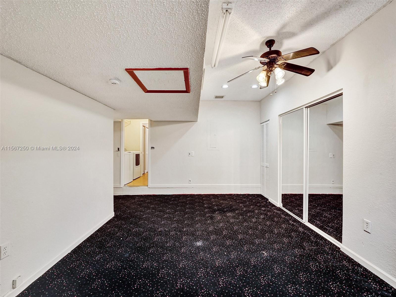 7665 NW 61st Ave # 7665