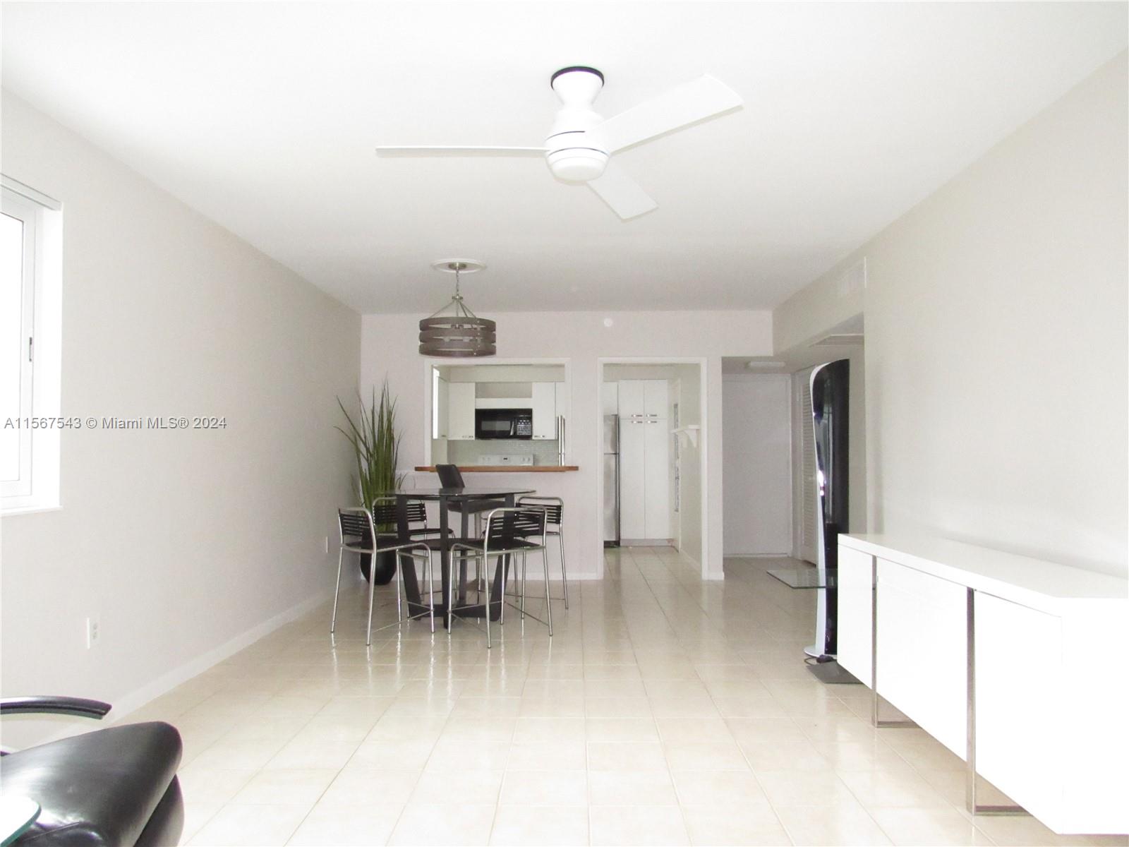 2700 Banyan Rd # 7