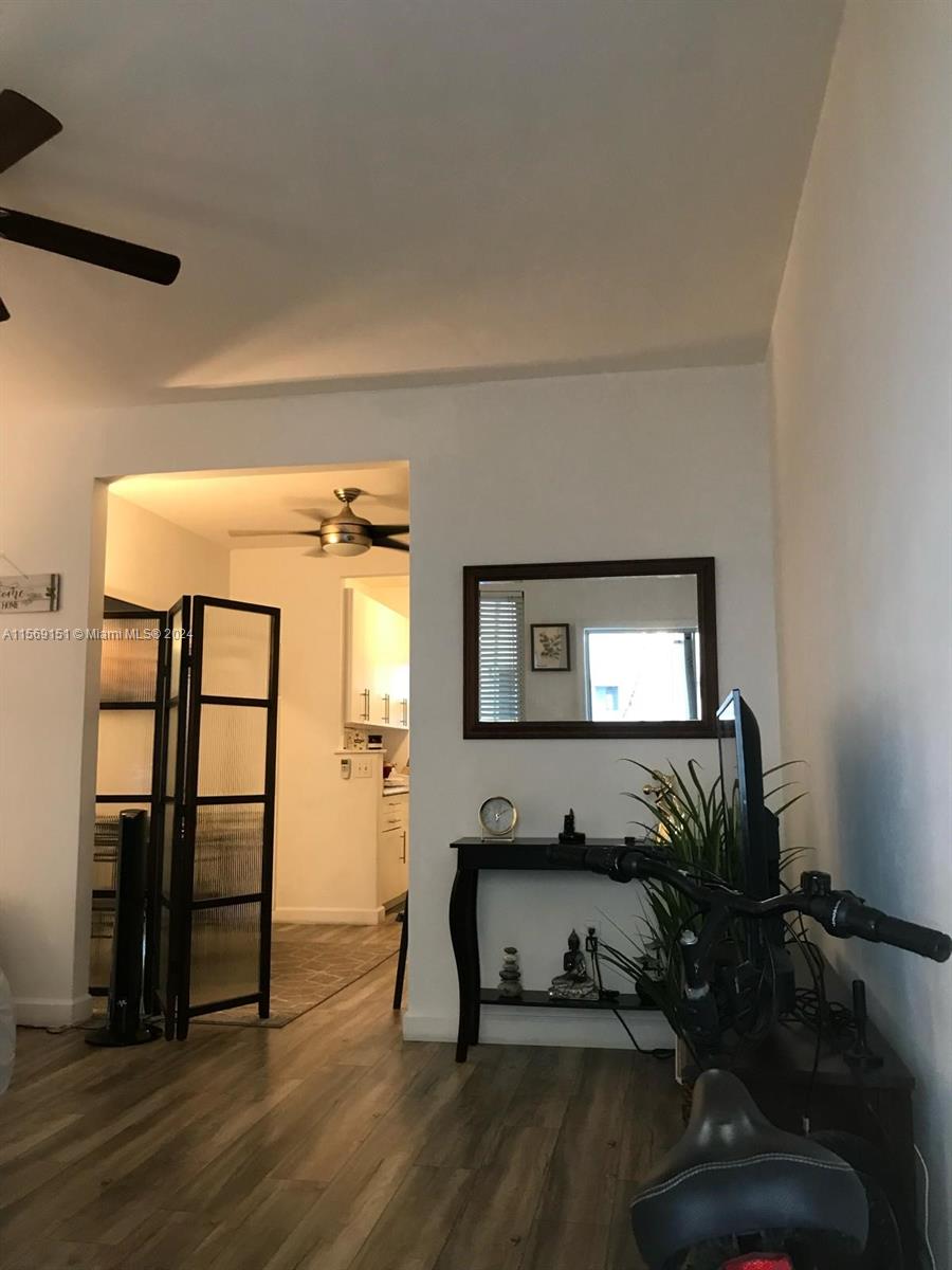 1606 Jefferson Ave # 4