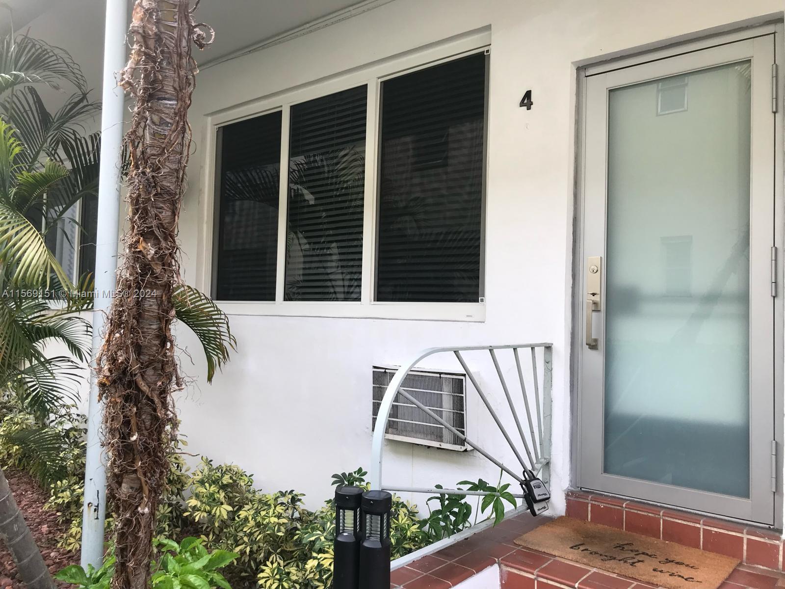 1606 Jefferson Ave # 4