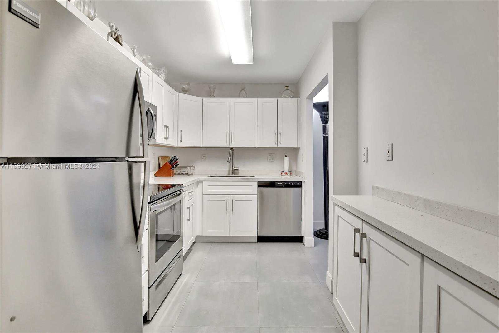 20381 NE 30th Ave # 7 Unit: 124-7