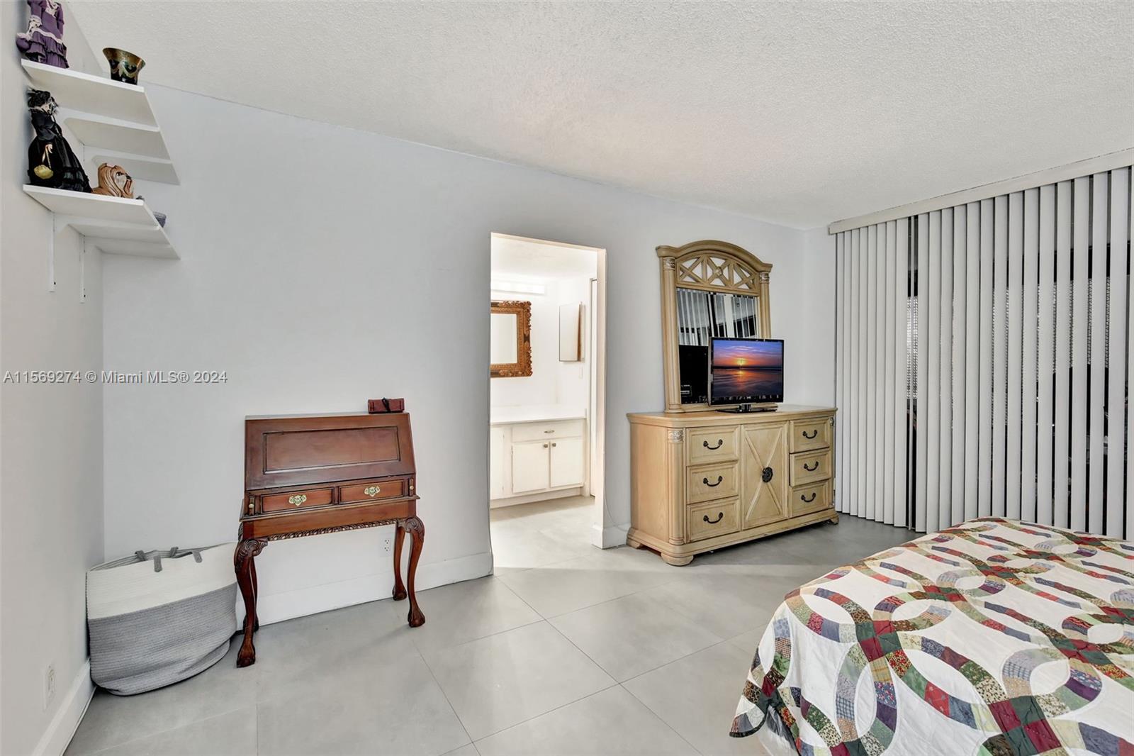 20381 NE 30th Ave # 7 Unit: 124-7