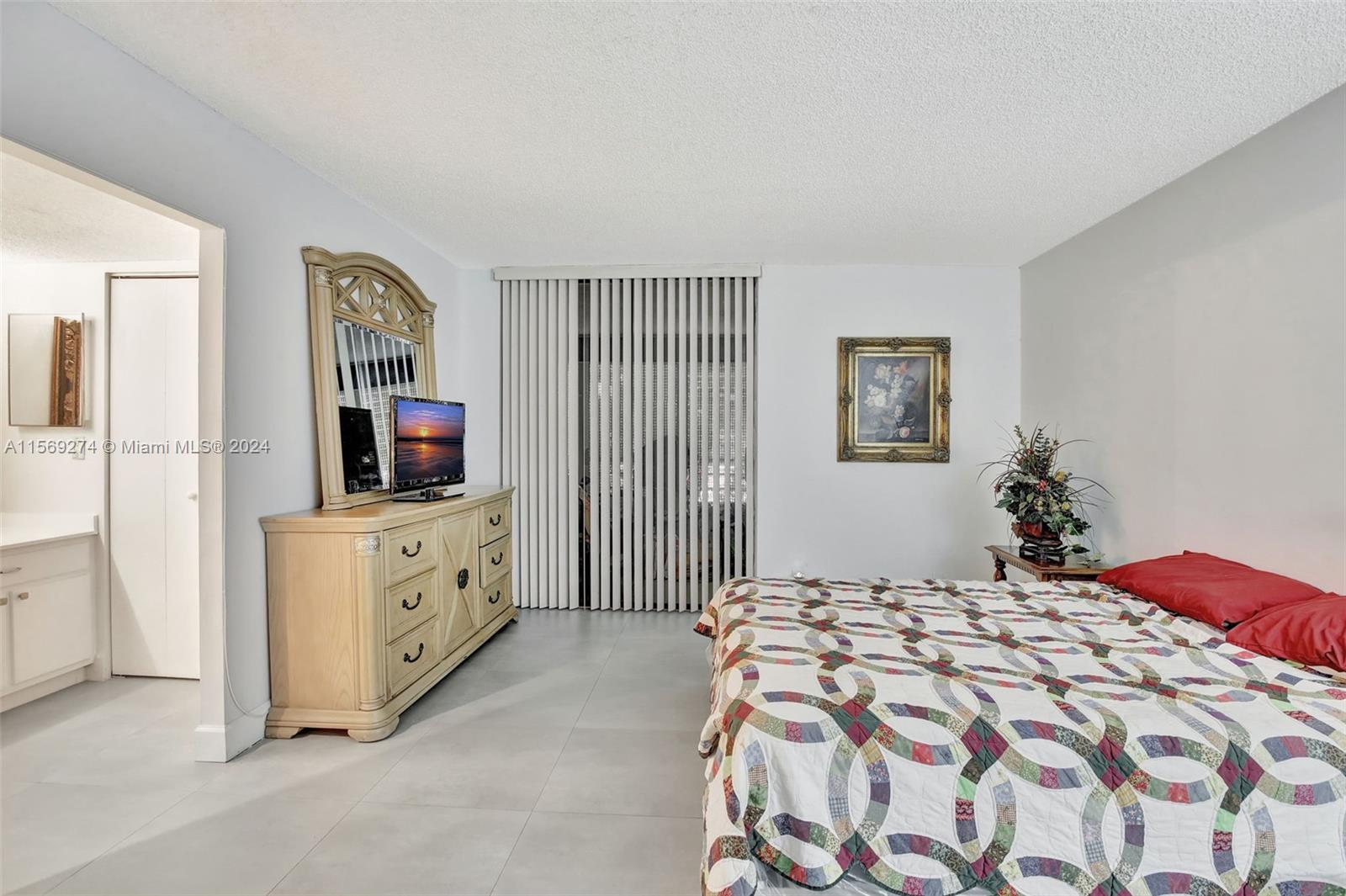 20381 NE 30th Ave # 7 Unit: 124-7