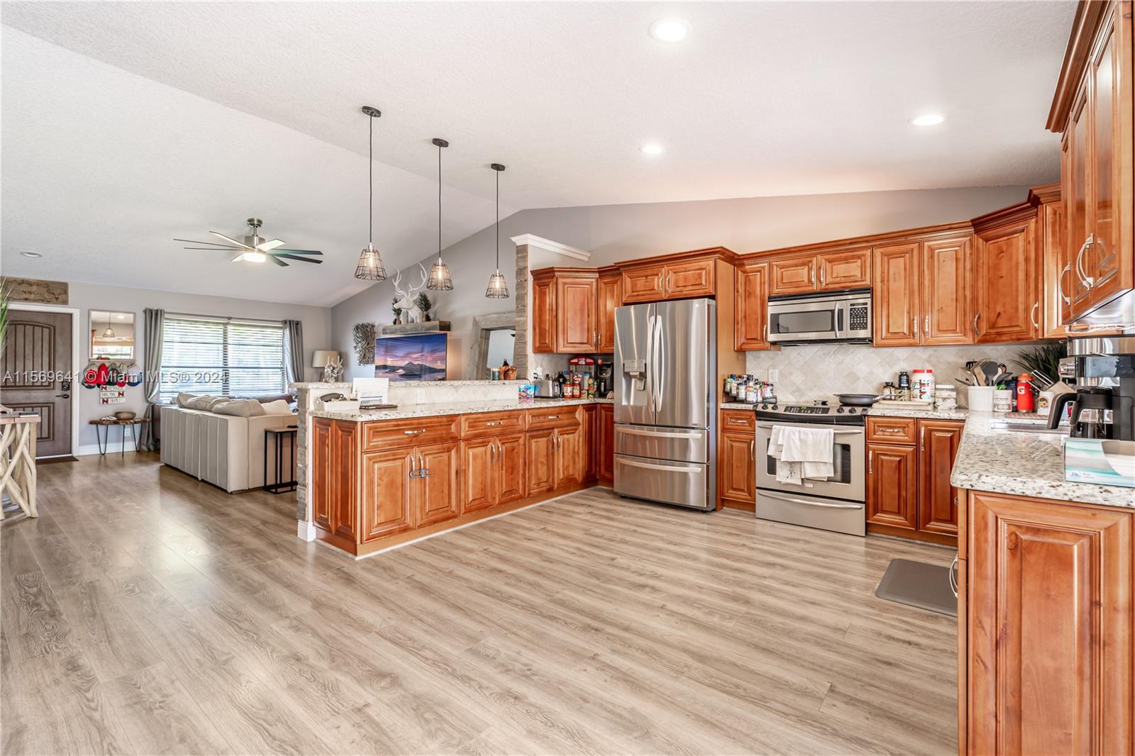 2735 NW 92nd Ave