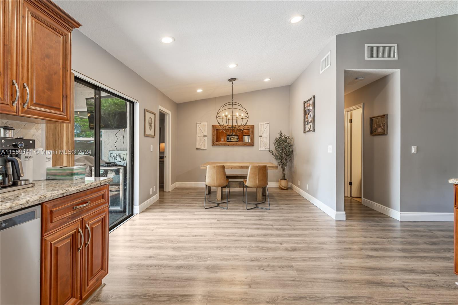 2735 NW 92nd Ave