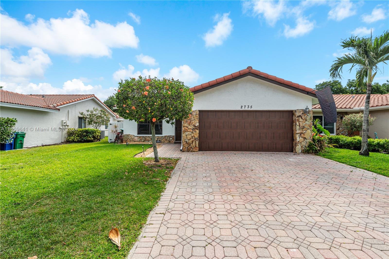 2735 NW 92nd Ave