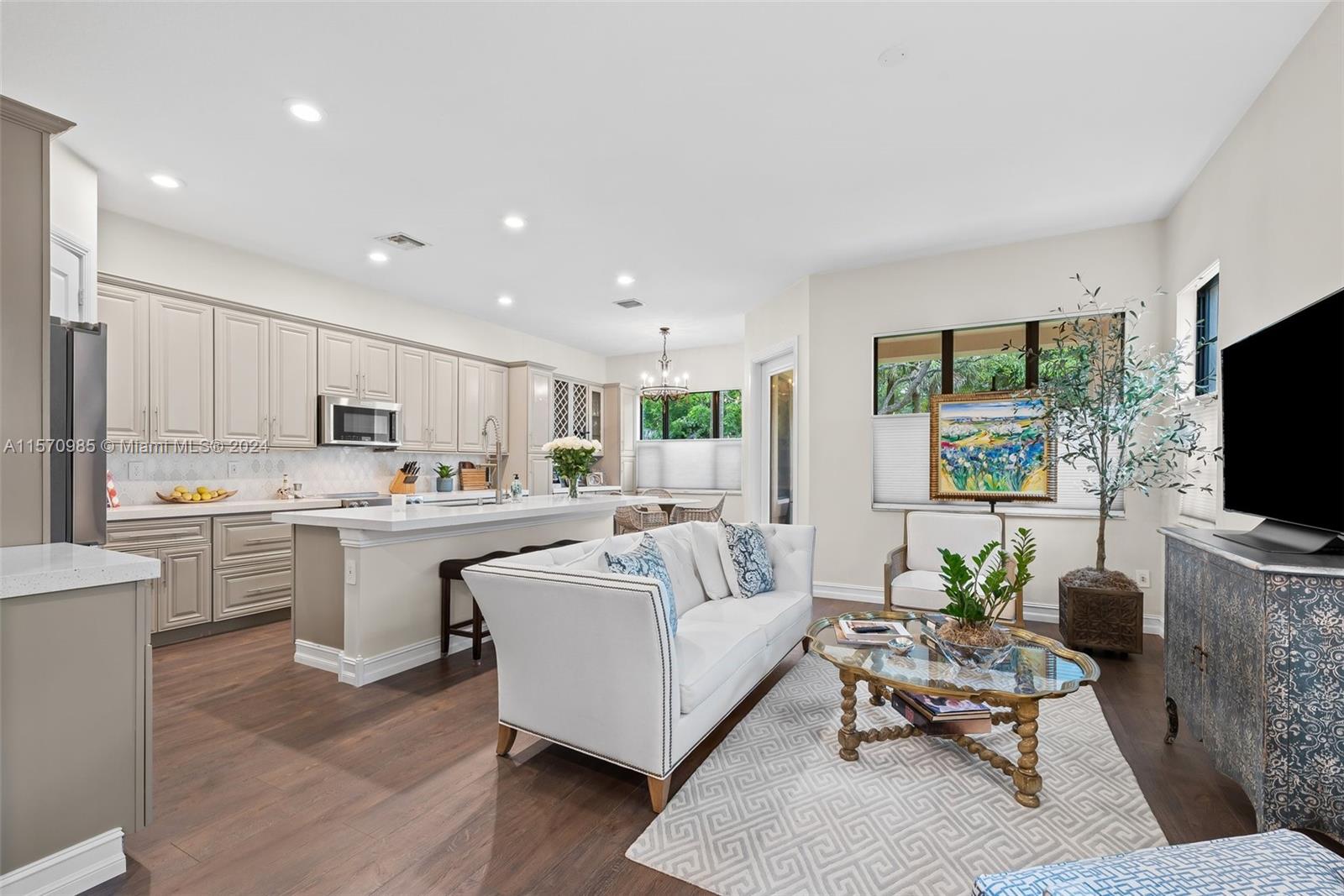 125 SW 127th Ter