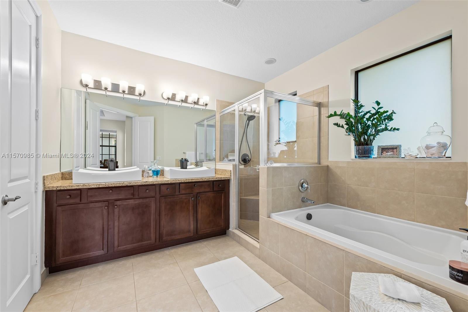 125 SW 127th Ter