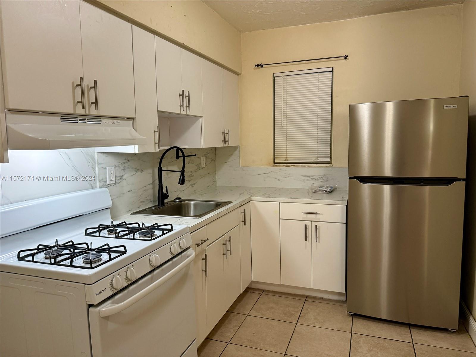 4250 SW 67th Ave # 6