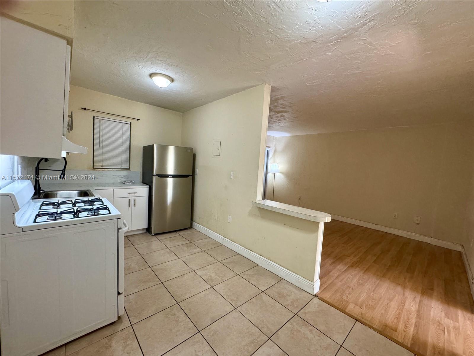 4250 SW 67th Ave # 6