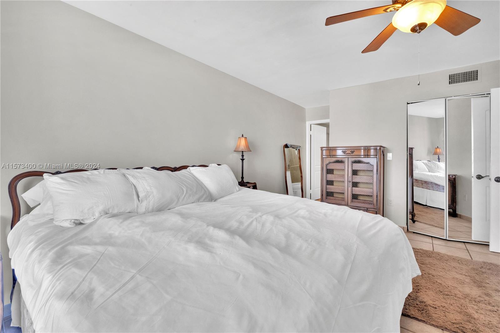 8201 Byron Ave # 401