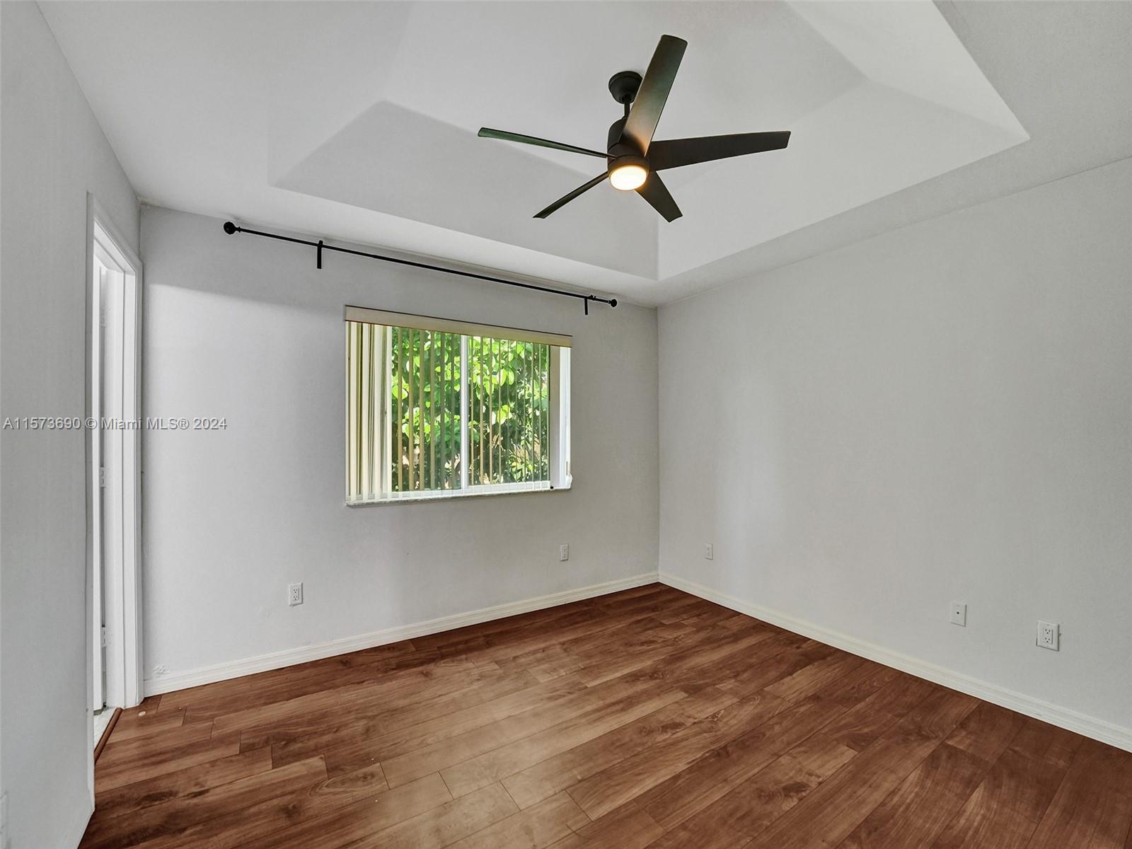1844 SW 102nd Way