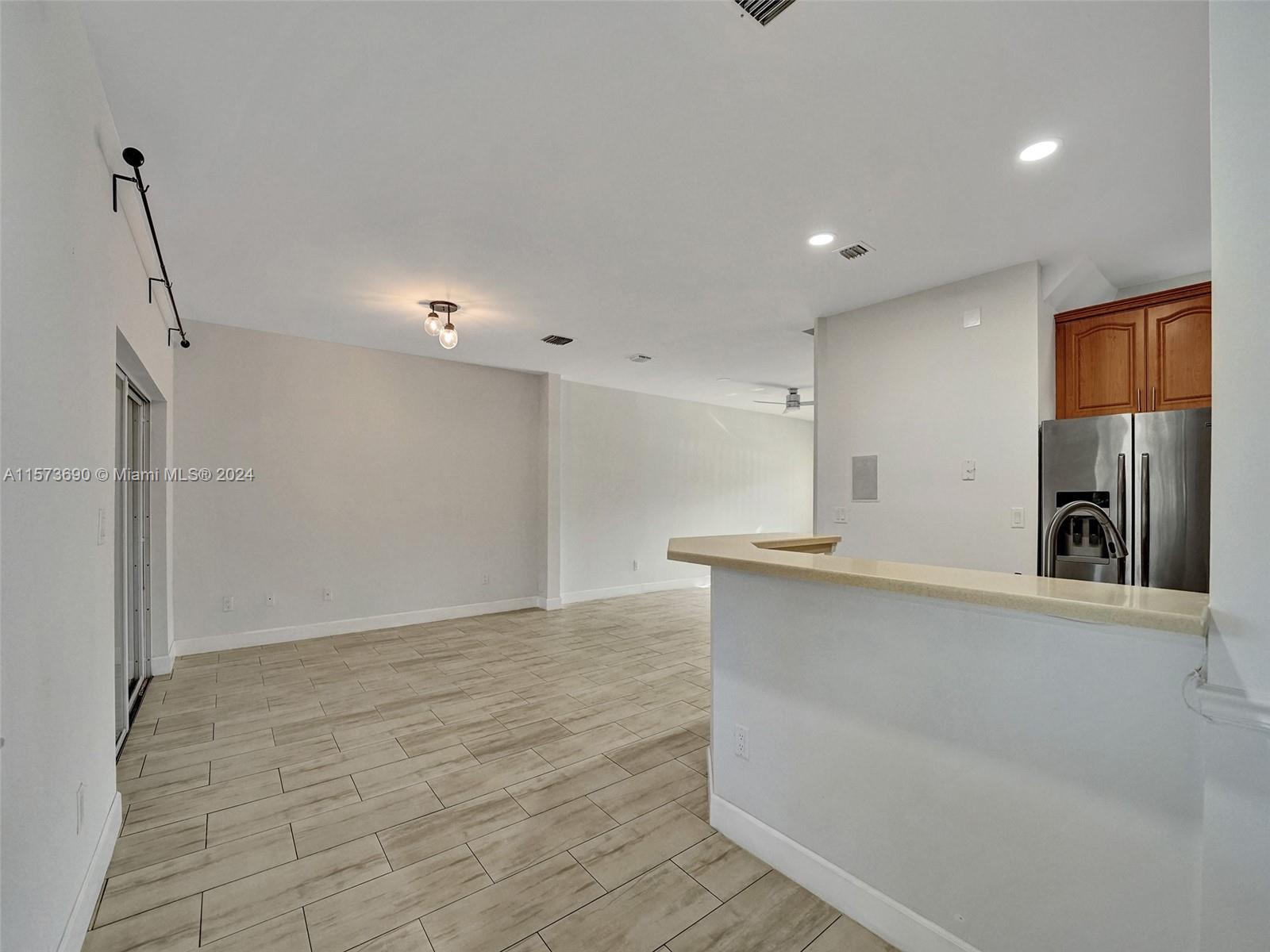 1844 SW 102nd Way