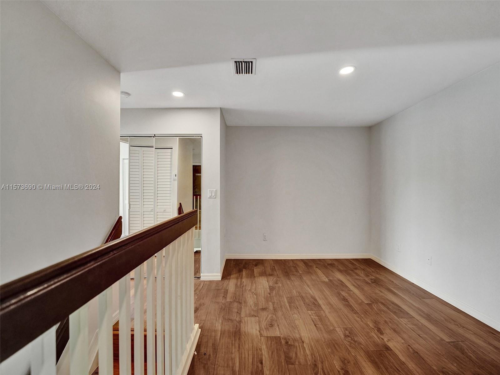 1844 SW 102nd Way