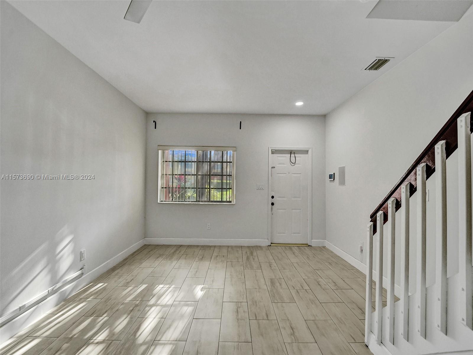 1844 SW 102nd Way