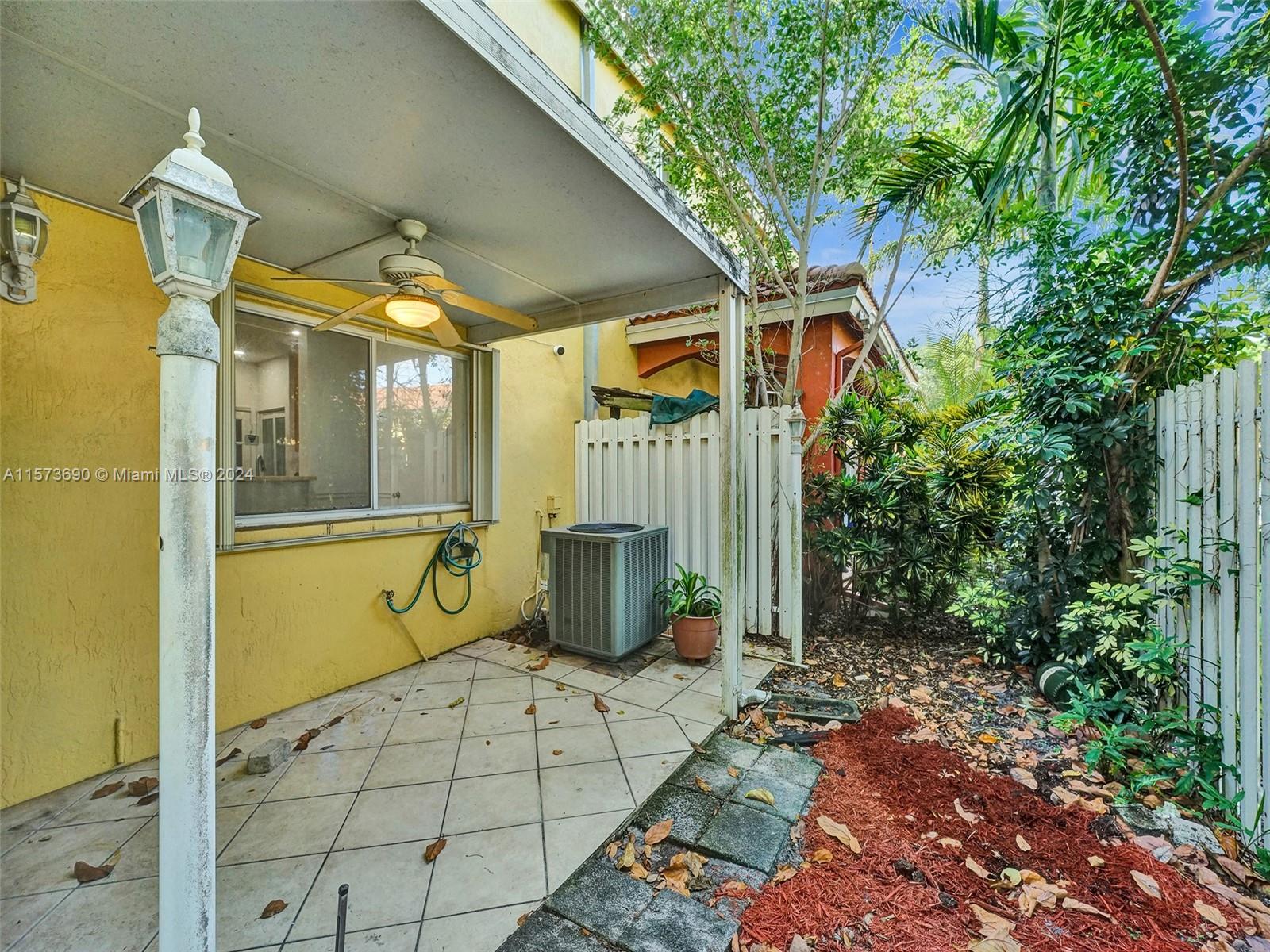 1844 SW 102nd Way