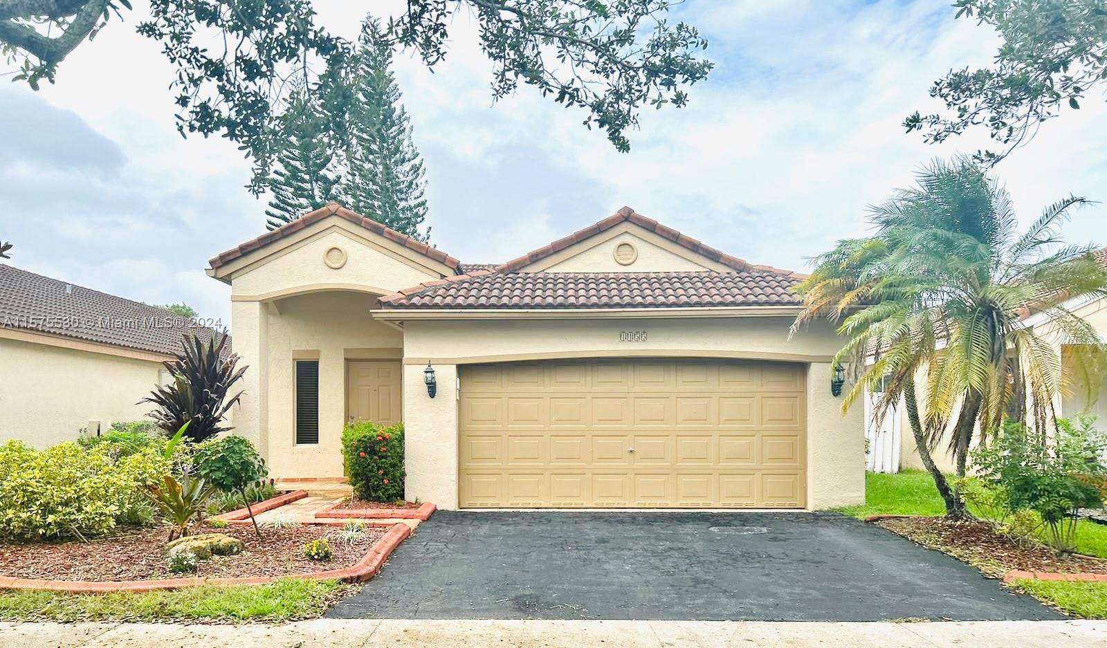 1455 Mira Vista Cir