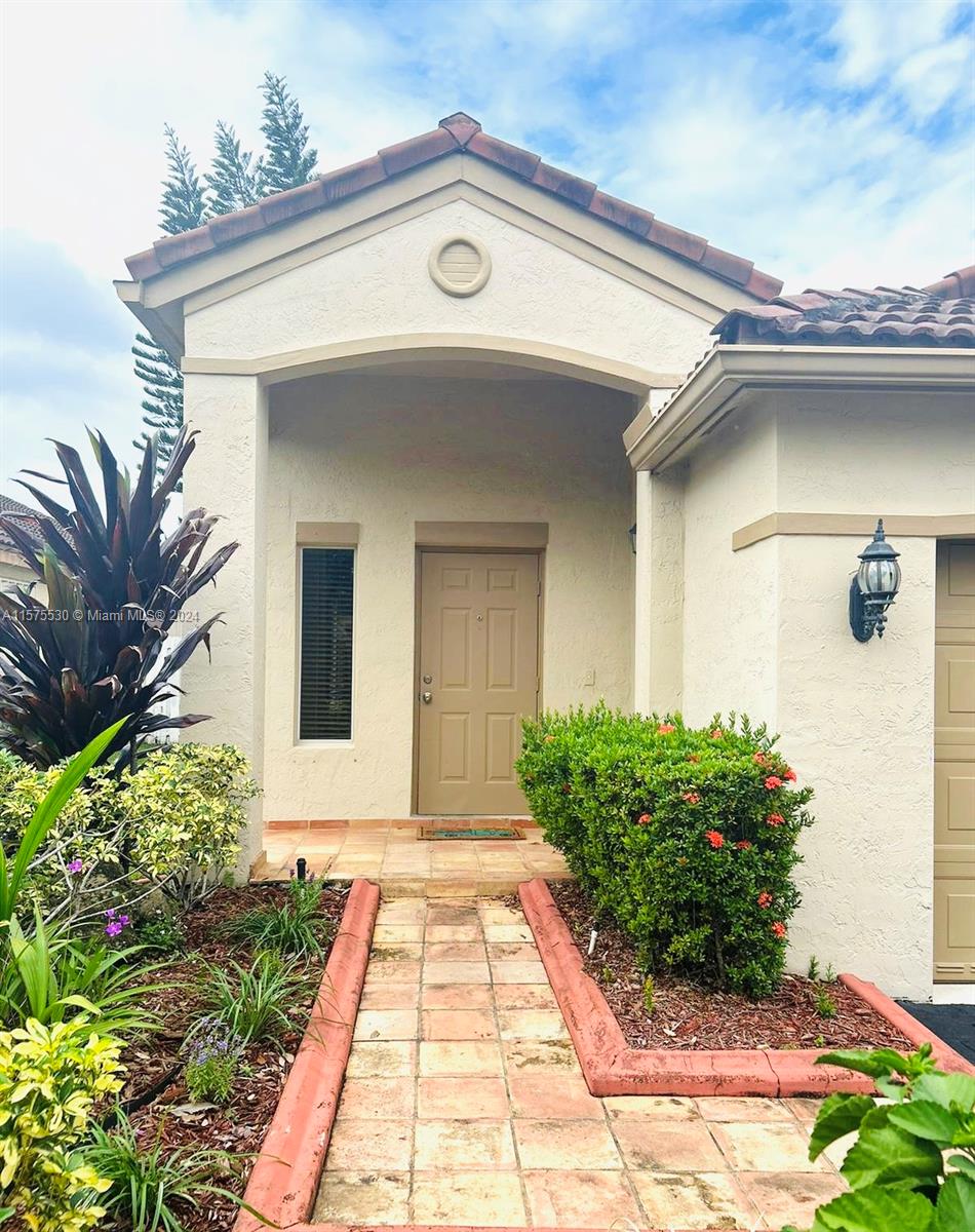 1455 Mira Vista Cir