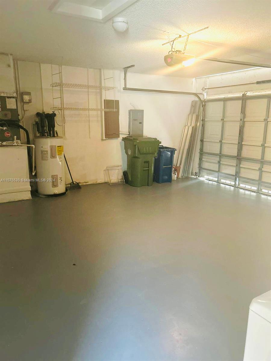 1455 Mira Vista Cir