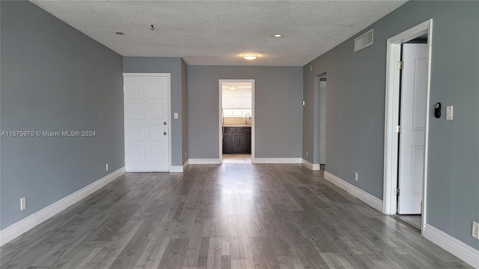 400 NW 70th Ave # 214