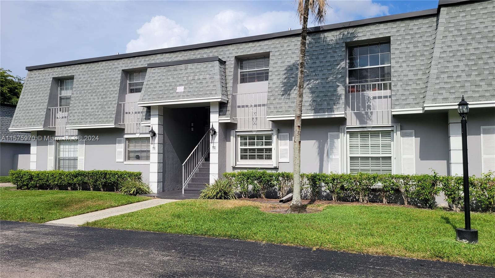 400 NW 70th Ave # 214