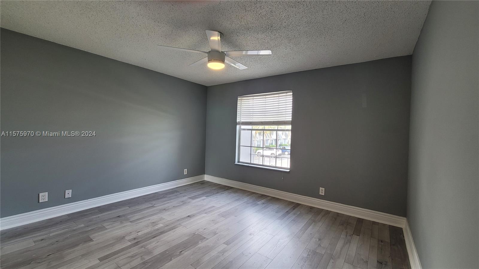 400 NW 70th Ave # 214