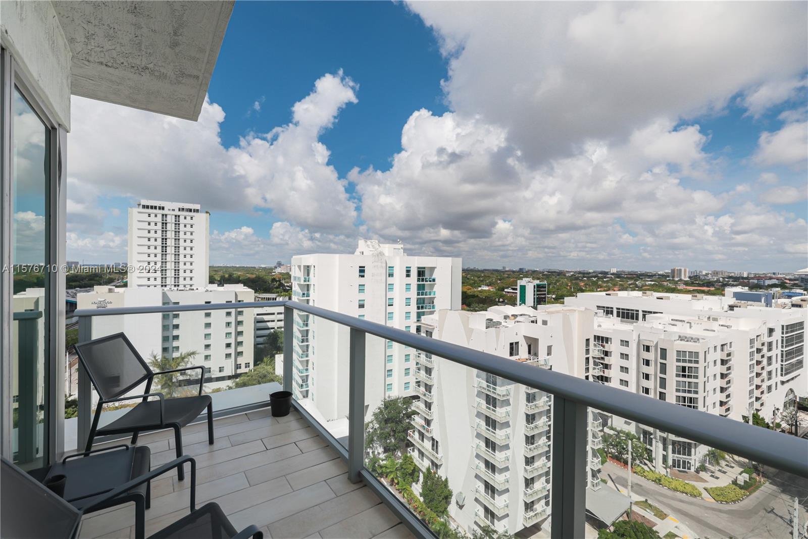 1600 SW 1st Ave # 1202
