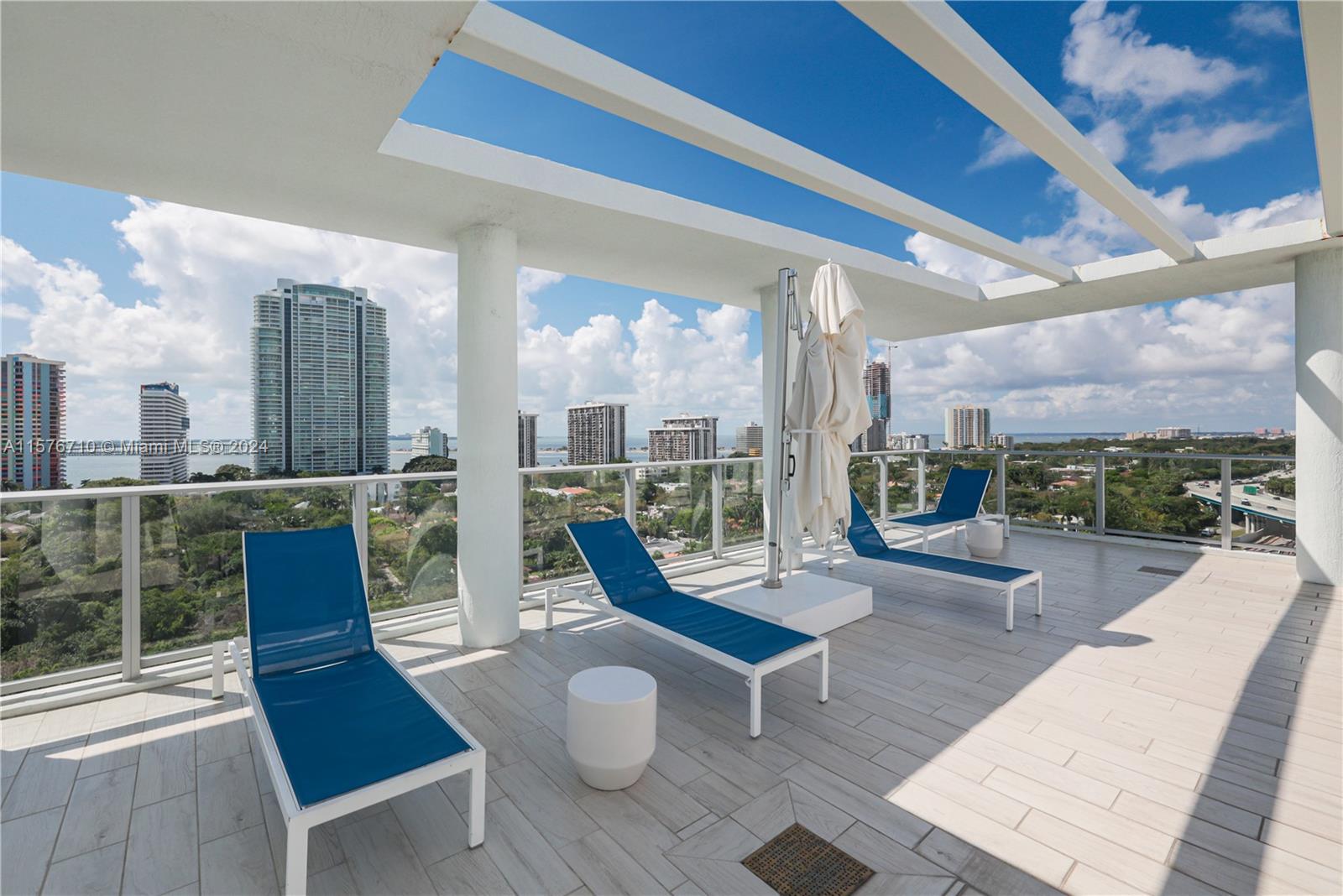 1600 SW 1st Ave # 1202