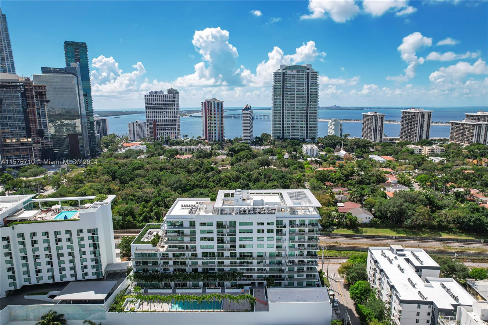 1600 SW 1st Ave # 1202
