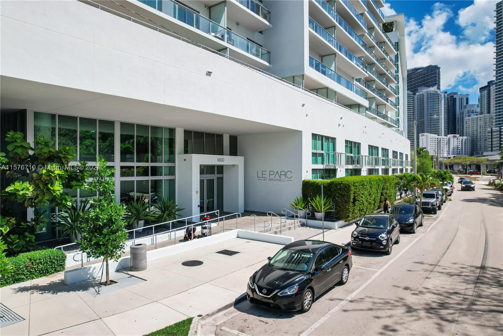 1600 SW 1st Ave # 1202
