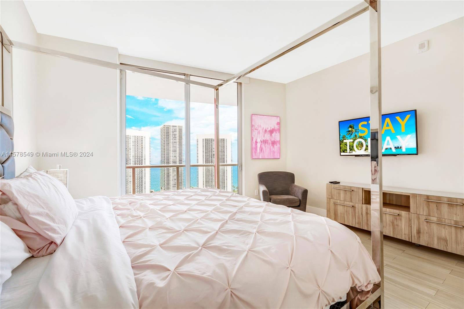 2600 E Hallandale Beach Blvd Unit: T3301