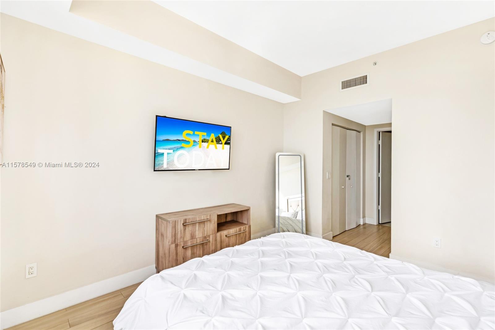 2600 E Hallandale Beach Blvd Unit: T3301