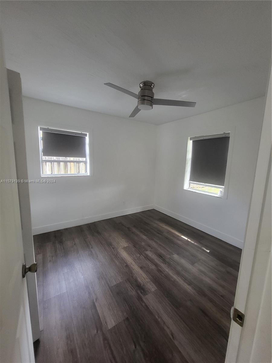 1402 NW 13th Ct