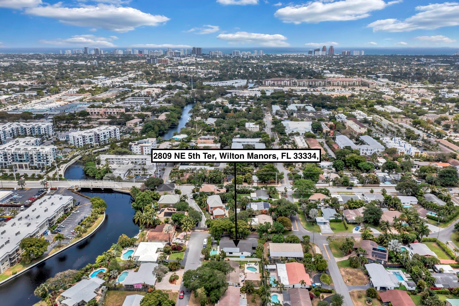 2809 NE 5th Ter