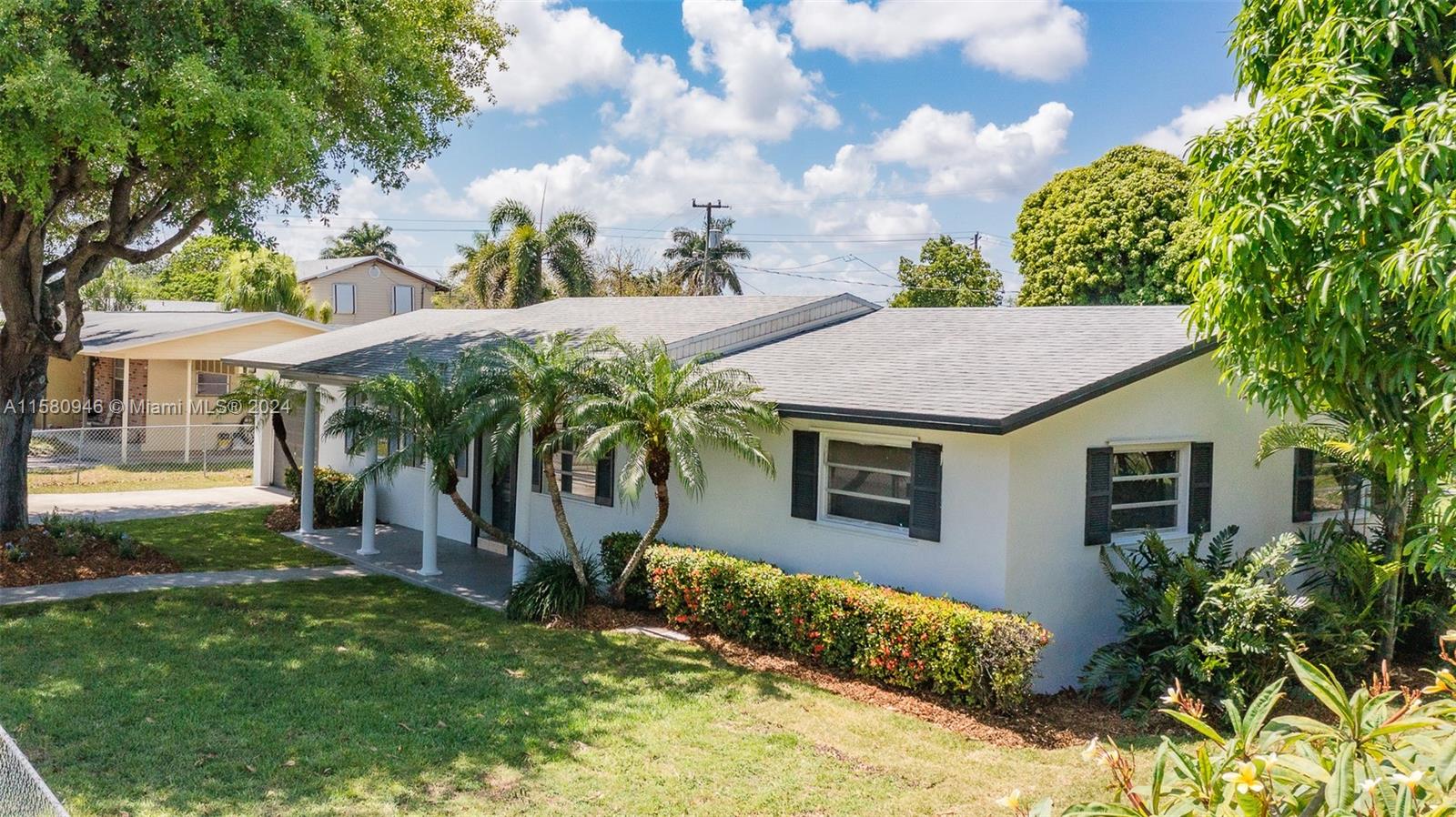 525 NW 14th St