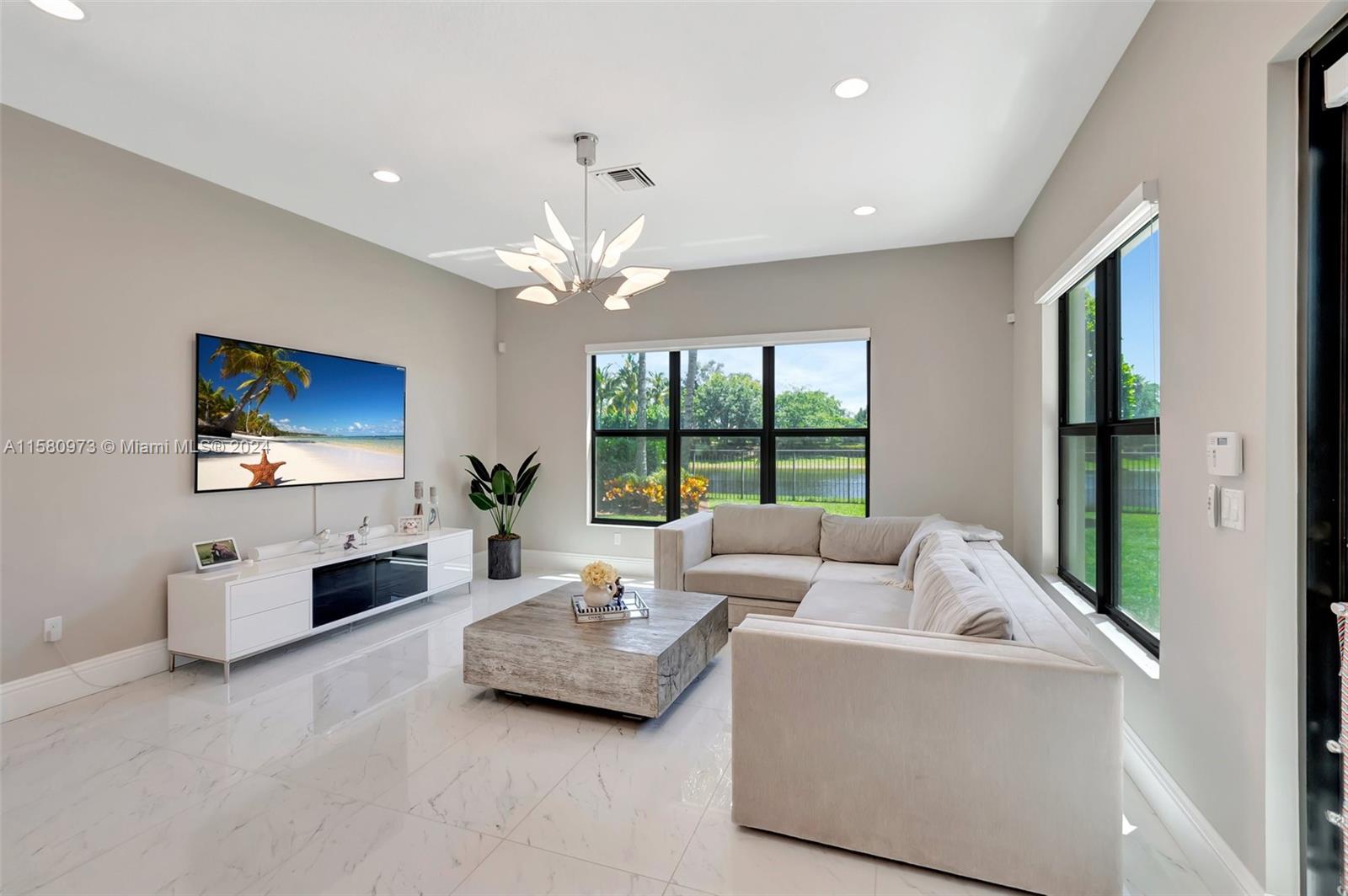 9331 Eden Roc Ct