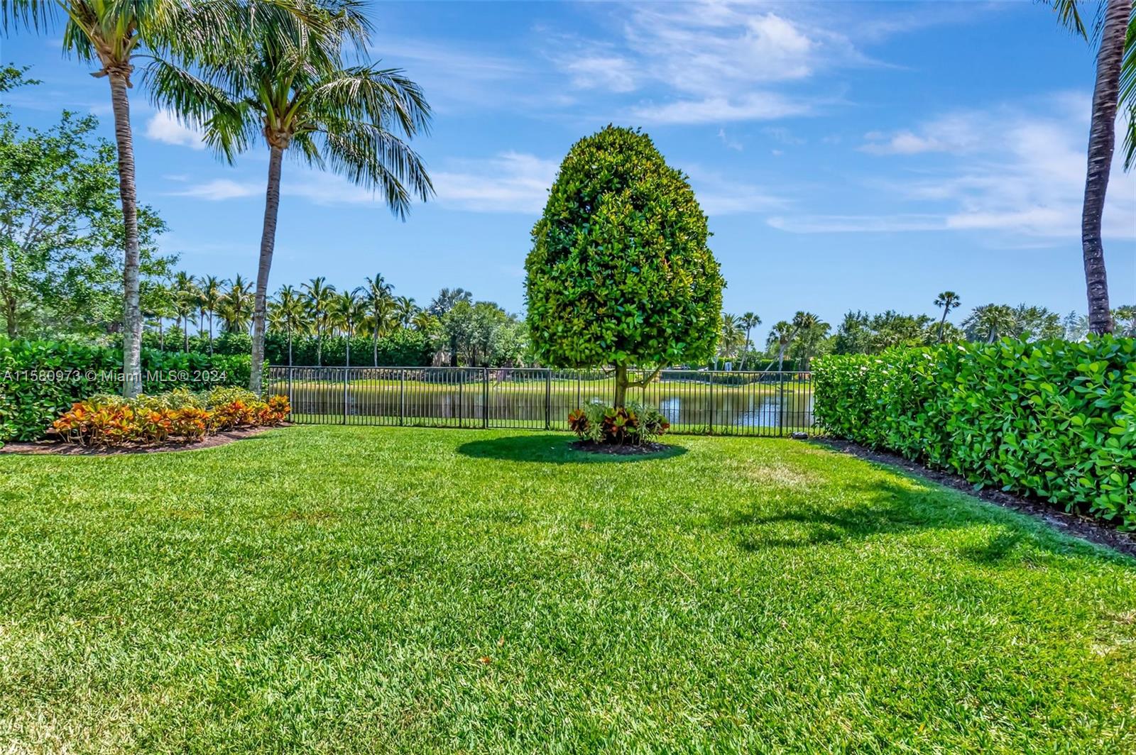 9331 Eden Roc Ct
