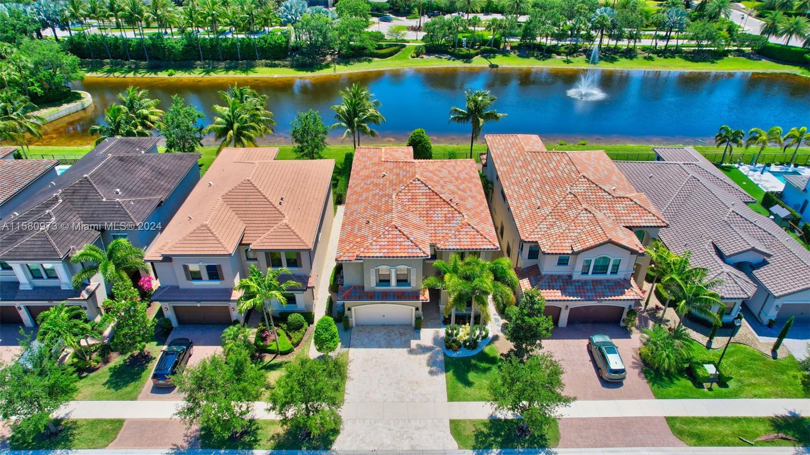 9331 Eden Roc Ct