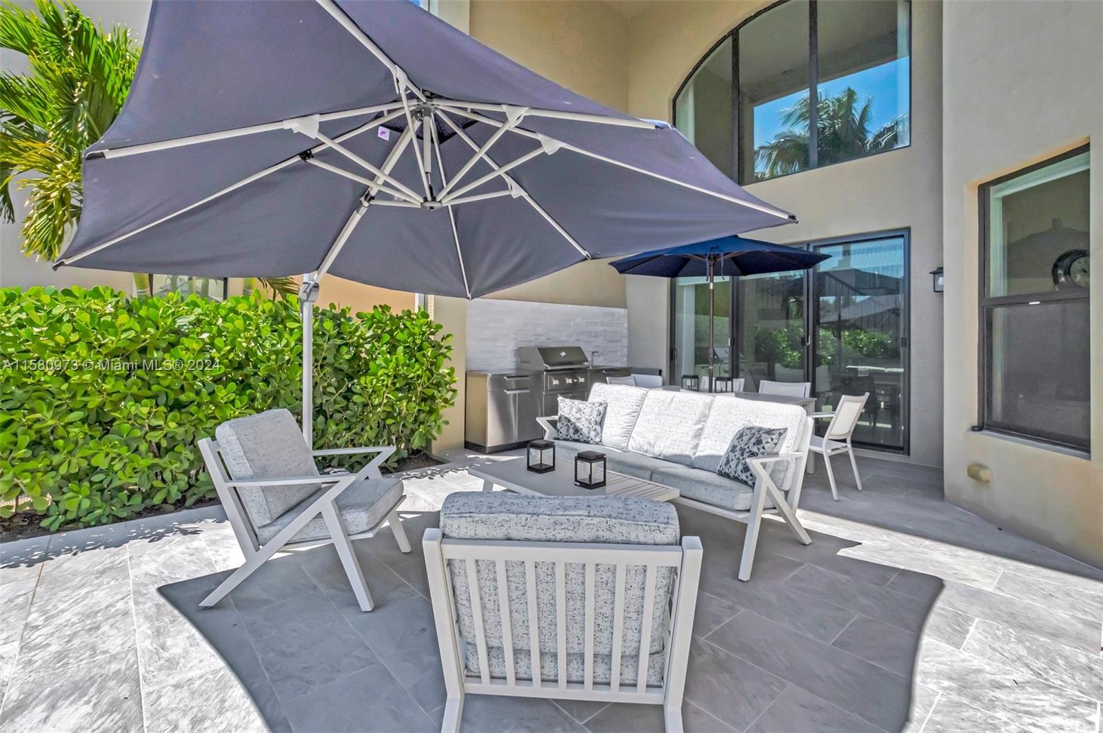 9331 Eden Roc Ct