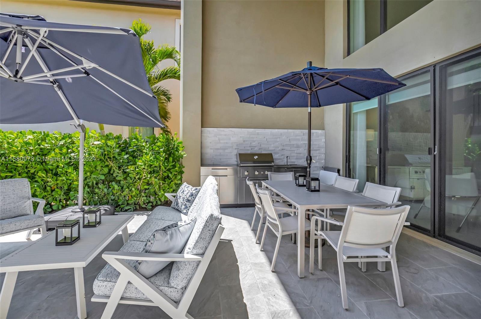 9331 Eden Roc Ct