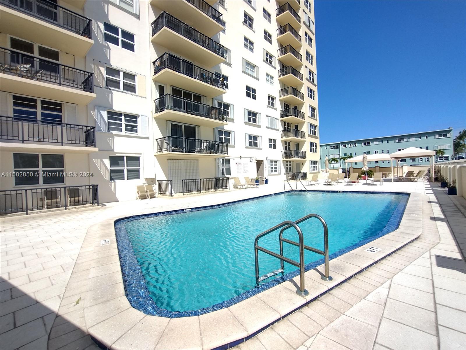 1501 S Ocean Dr # 201