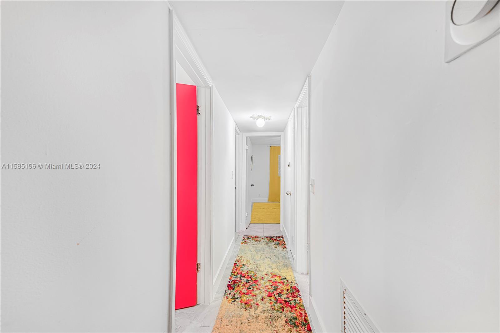 716 SW 14th Ct