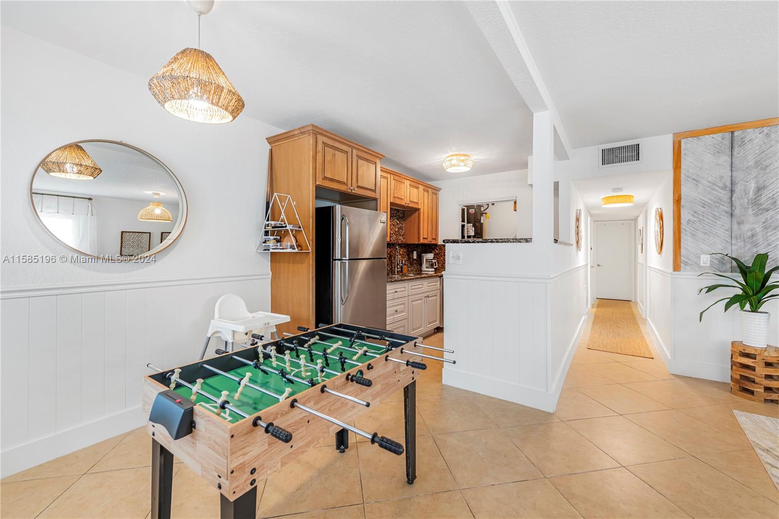716 SW 14th Ct