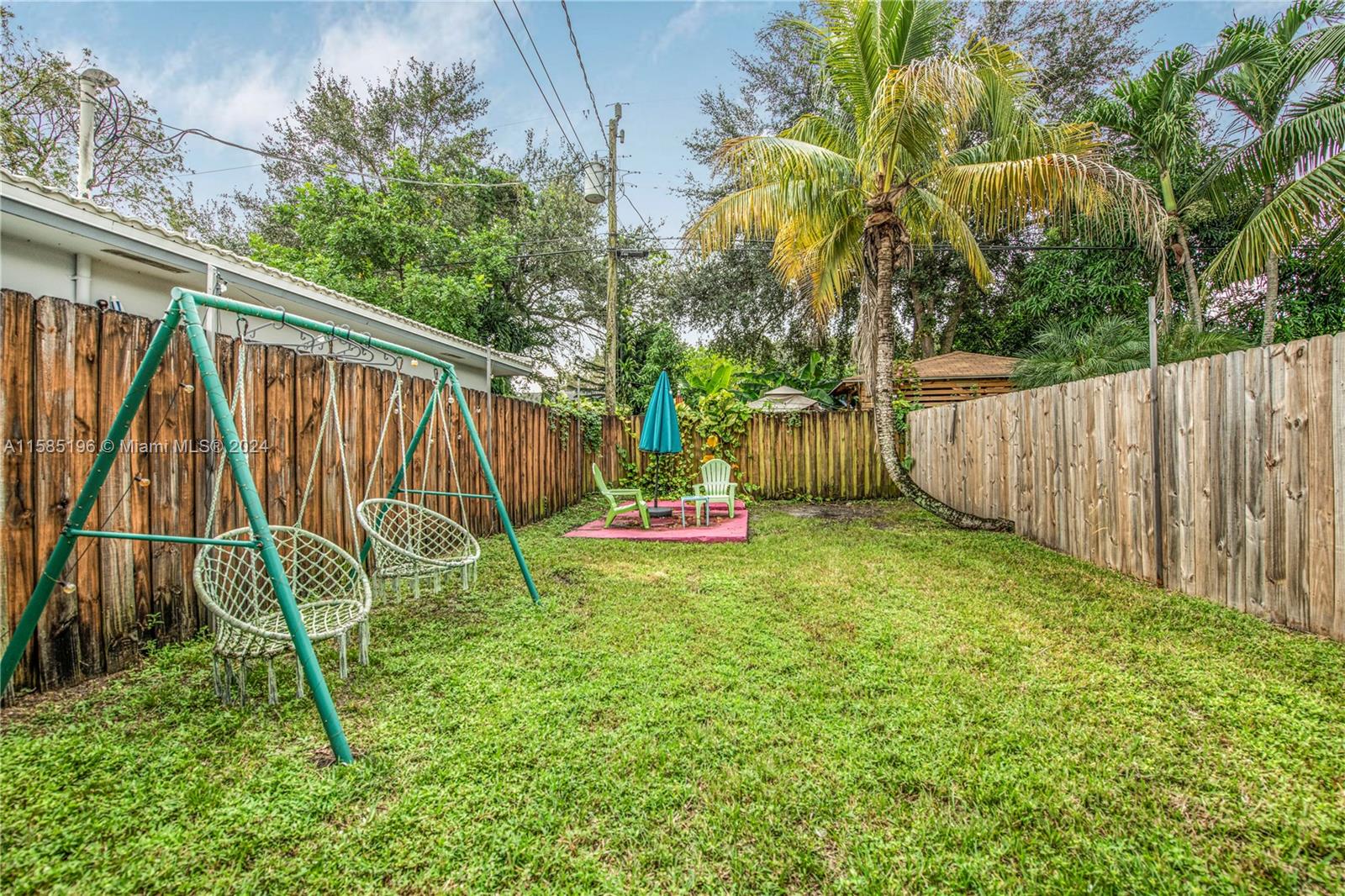 716 SW 14th Ct