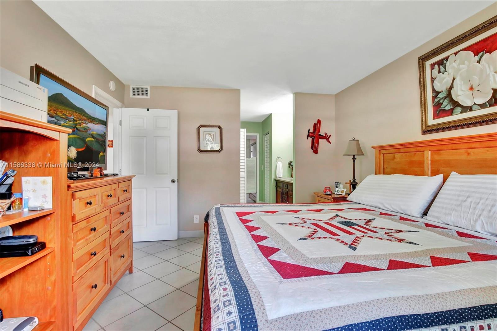 1100 SW 128th Ter # 101U