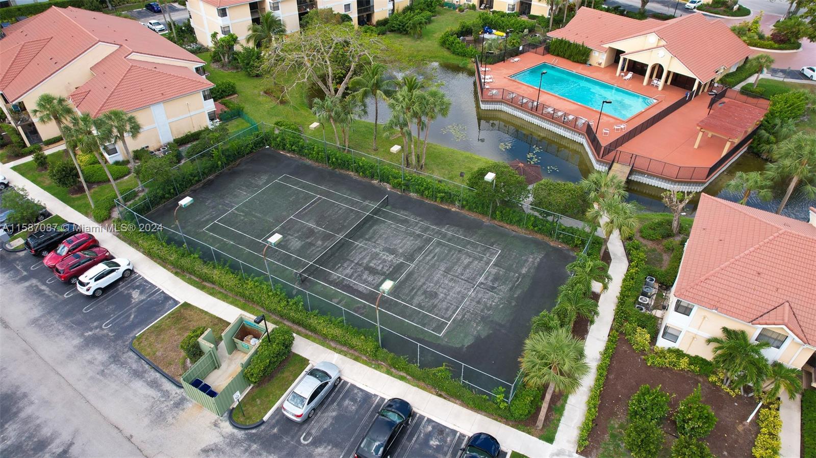 5681 Riverside Dr Unit: 205A6