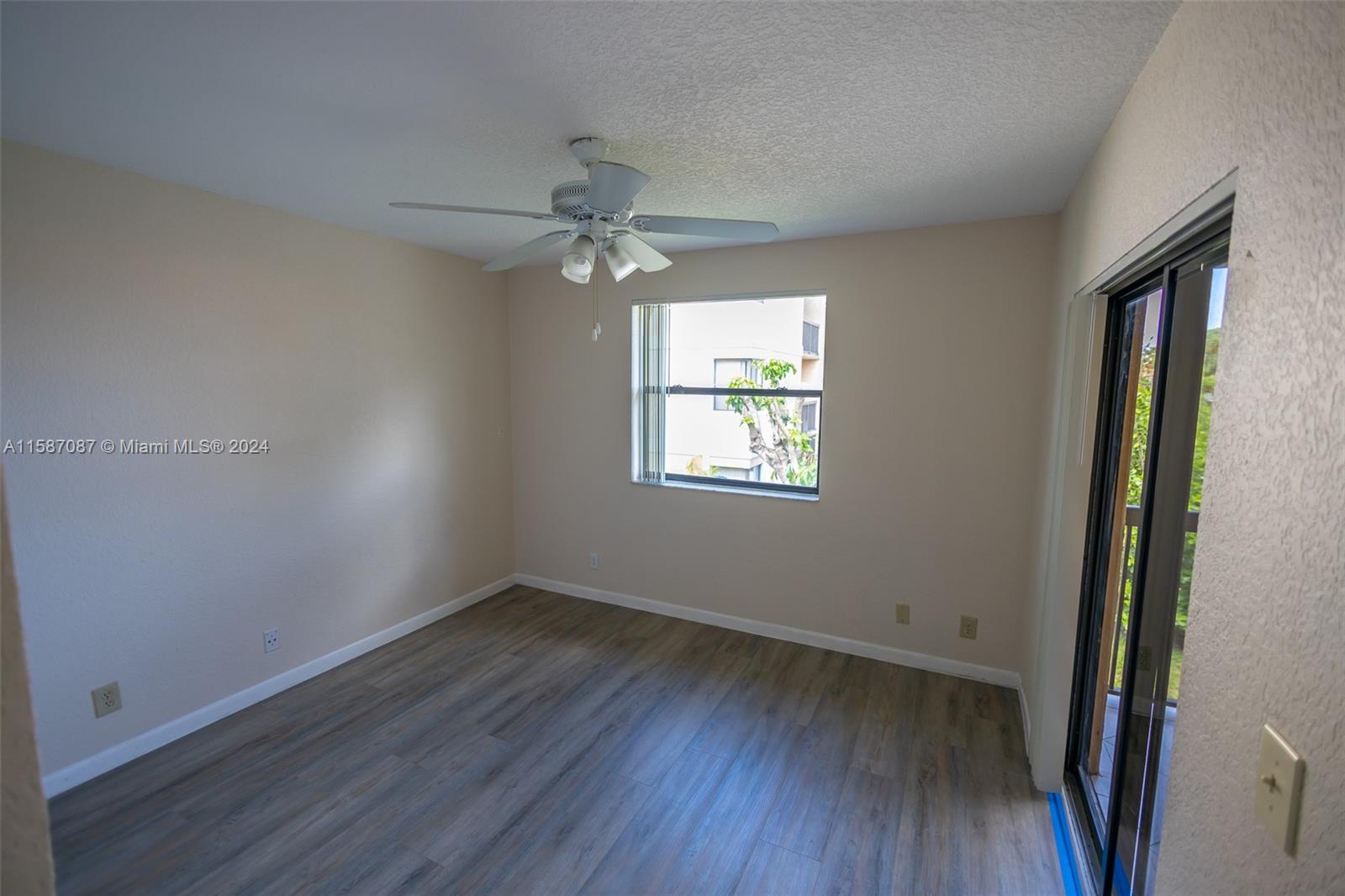 5681 Riverside Dr Unit: 205A6