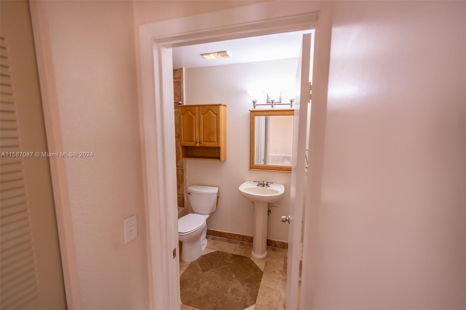 5681 Riverside Dr Unit: 205A6
