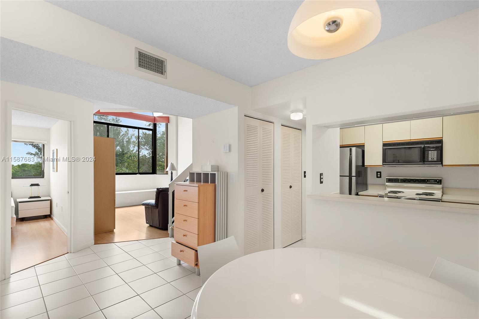 15535 Miami Lakeway N # 305